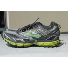 BROOKS TRAILBLADE